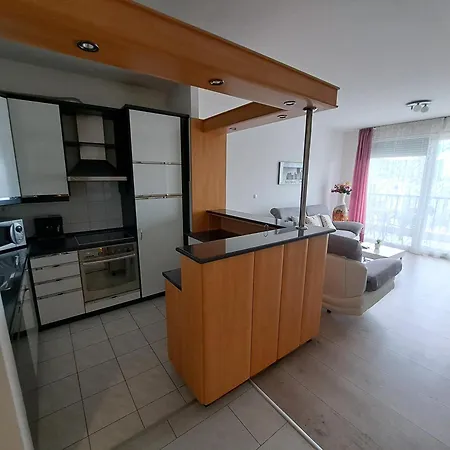 In Split, Near The Old Town, Three Rooms, Balcony, Garage Split