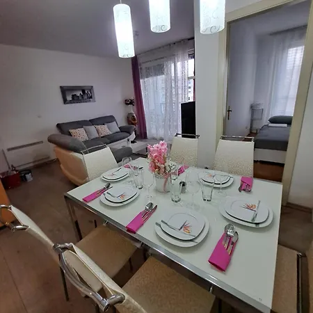 In Split, Near The Old Town, Three Rooms, Balcony, Garage *