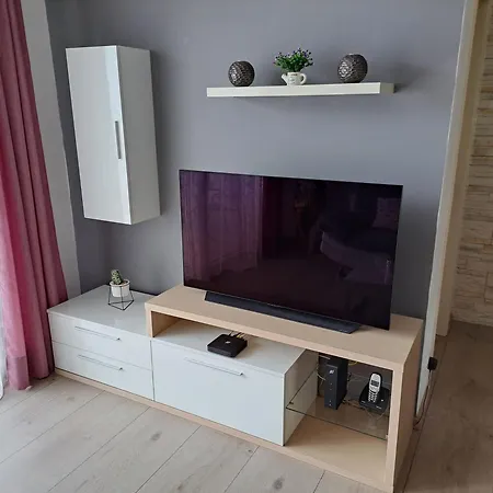 In Split, Near The Old Town, Three Rooms, Balcony, Garage Split