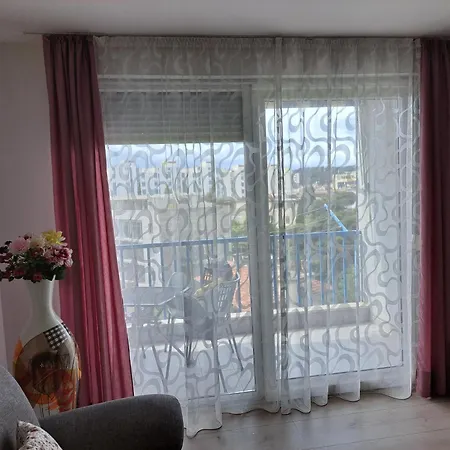 In Split, Near The Old Town, Three Rooms, Balcony, Garage