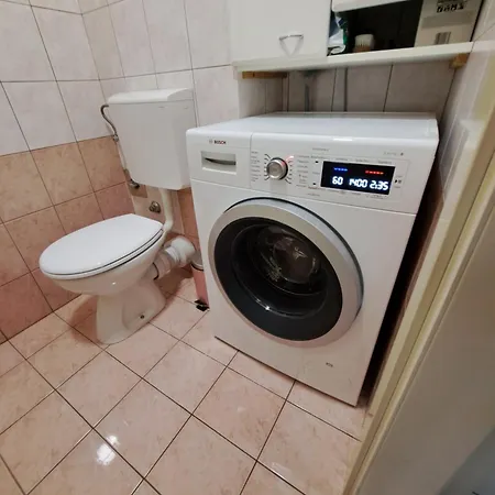 In Split, Near The Old Town, Three Rooms, Balcony, Garage *