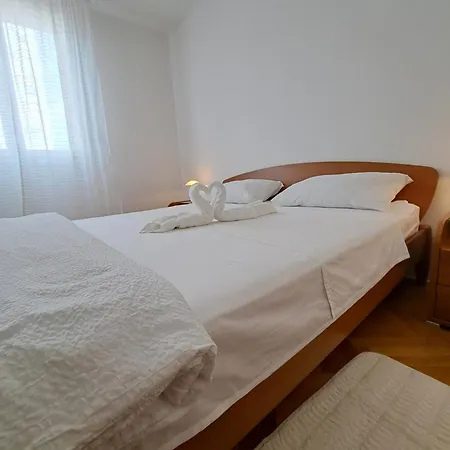 In Split, Near The Old Town, Three Rooms, Balcony, Garage * 스플리트